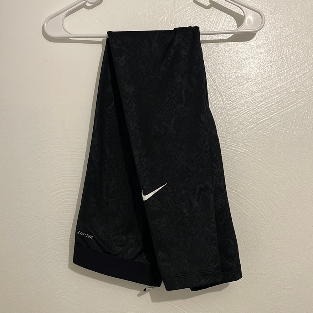 Nike pro leggings